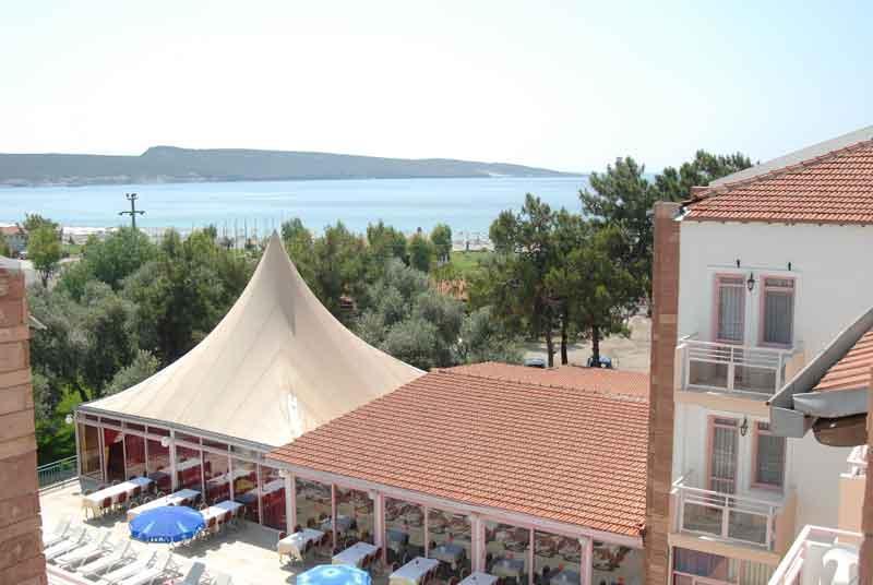 Hanedan Beach Hotel Foça Exteriör bild