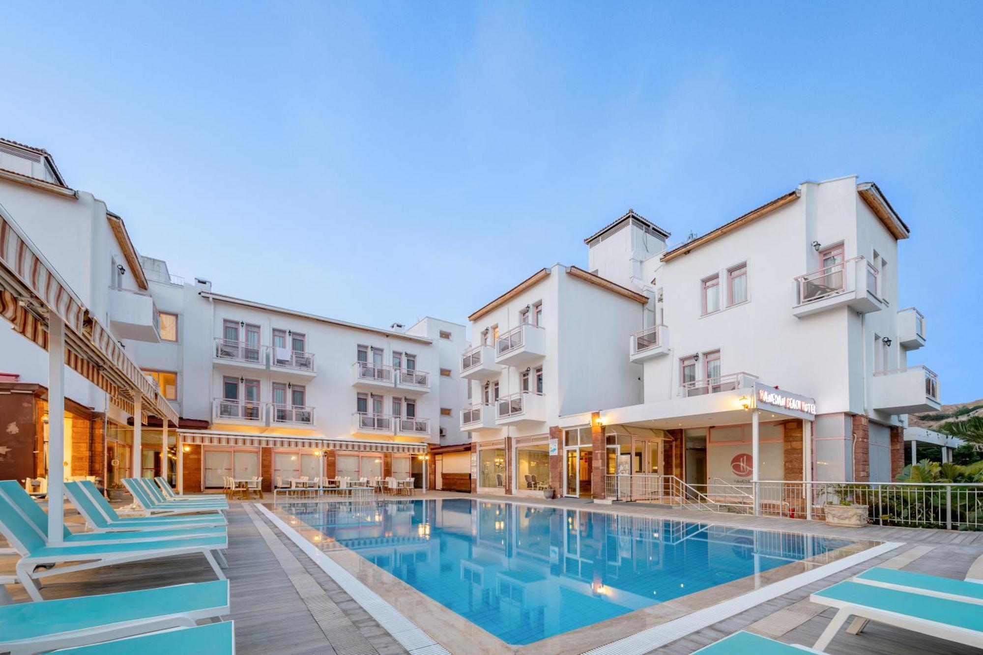 Hanedan Beach Hotel Foça Exteriör bild
