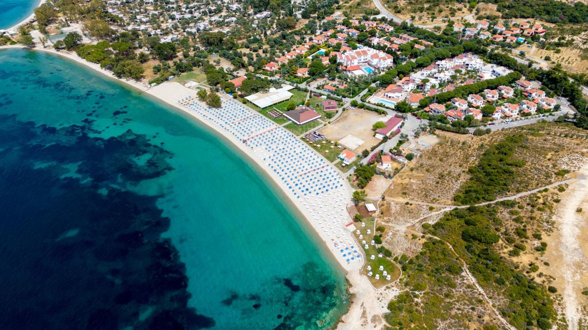 Hanedan Beach Hotel Foça Exteriör bild