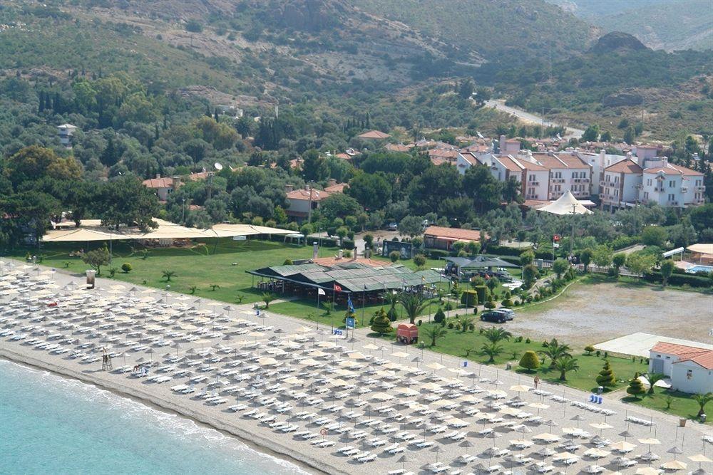 Hanedan Beach Hotel Foça Exteriör bild
